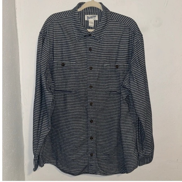 Duluth Trading Co Black and White Striped Casual Button Down Shirt - Picture 1 of 3